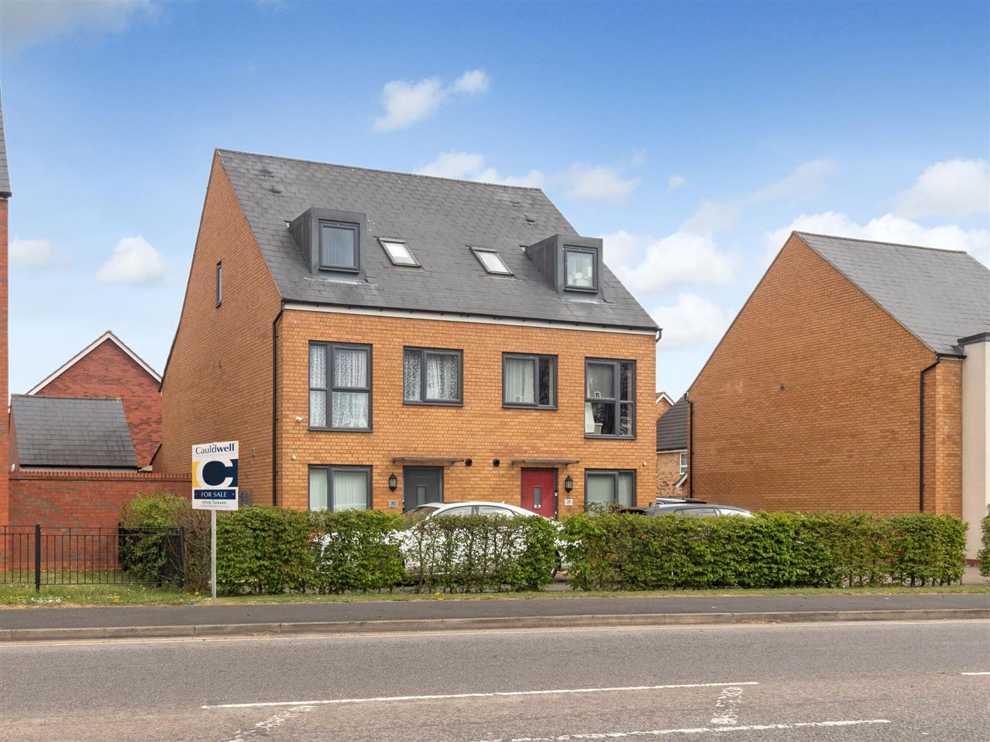 5 bed property in Mauretania Way, Milton Keynes